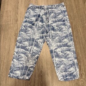 Just listed! Tommy Bahama loose flowy pants. Beautiful blue & white leaf pattern